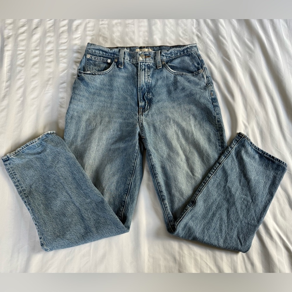 Madewell Women's Straight Leg Jeans — Light Blue Wash